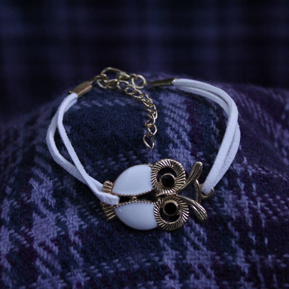 NWT White Owl Enamel Bracelet